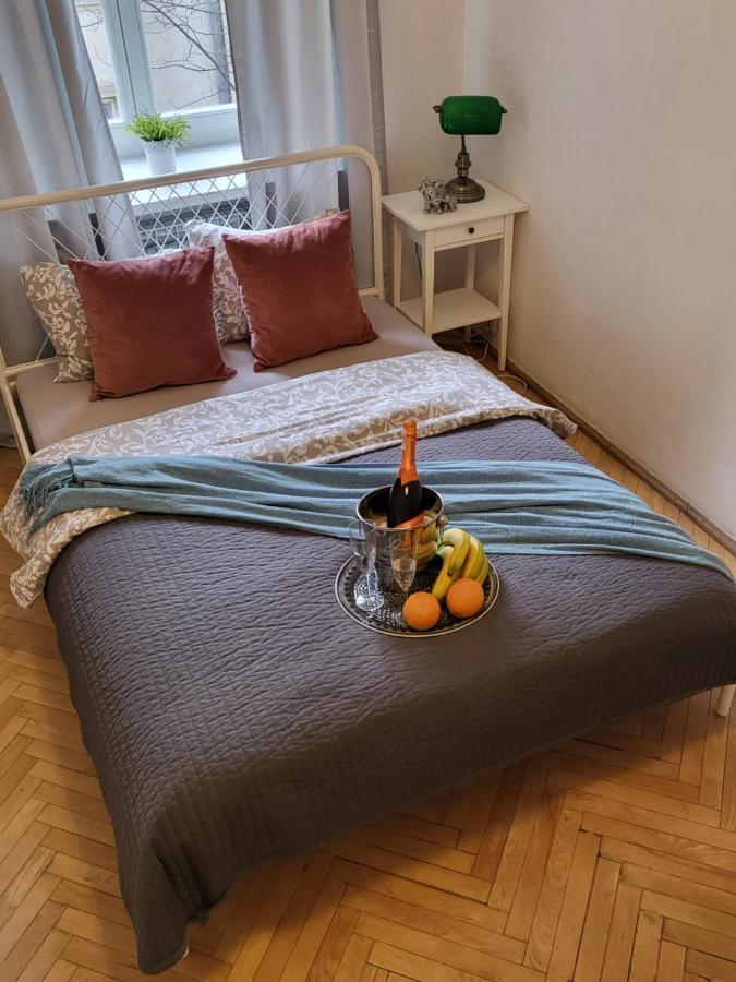 Apartamenty - Mi Old Town Swietojanska Varsovia Exterior foto