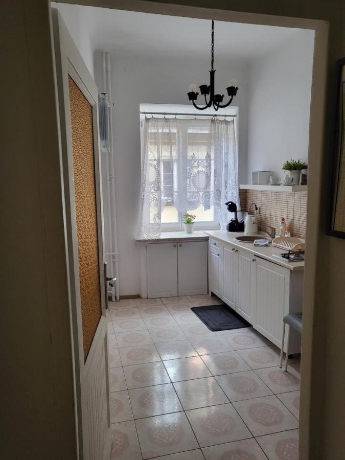 Apartamenty - Mi Old Town Swietojanska Varsovia Exterior foto